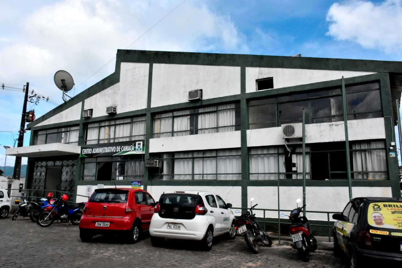 Camacã: Prefeito Paulo do Gás faz recepção aos funcionários da Prefeitura
